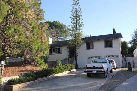 1466 Alpine Grove Ln, Alpine, CA 91901 photo 2