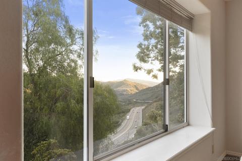 13739 Shadowood Ln, Valley Center, CA 92082 photo 9