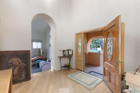 13739 Shadowood Ln, Valley Center, CA 92082 photo 5