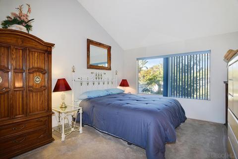 4704 Galicia Way, Oceanside, CA 92056 photo 15