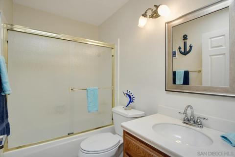4704 Galicia Way, Oceanside, CA 92056 photo 18