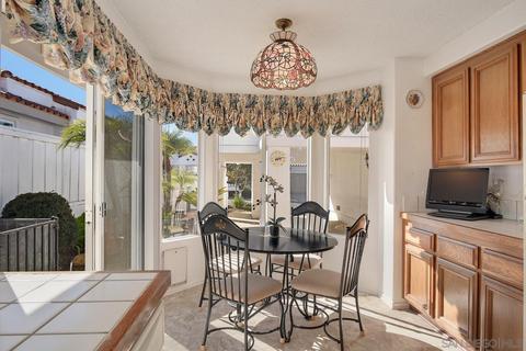 4704 Galicia Way, Oceanside, CA 92056 photo 5