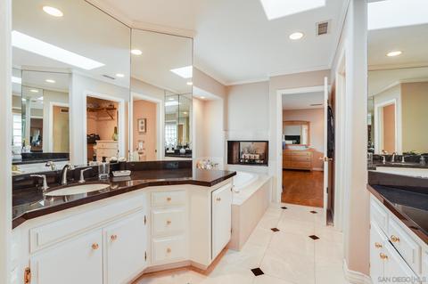 5730 Rutgers Rd, La Jolla, CA 92037 photo 51