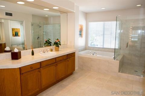 7374 Melodia Ter, Carlsbad, CA 92011 photo 16
