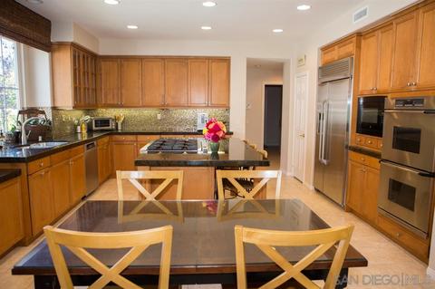 7374 Melodia Ter, Carlsbad, CA 92011 photo 10