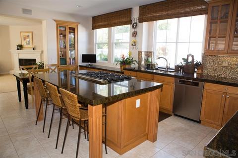 7374 Melodia Ter, Carlsbad, CA 92011 photo 11