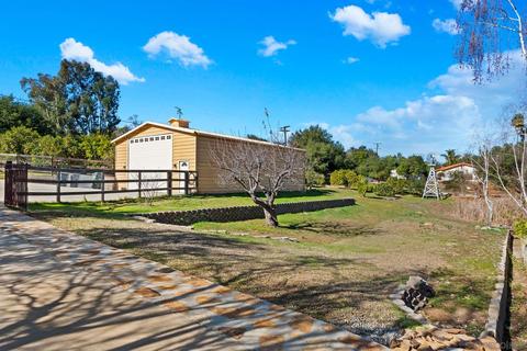 716 Del Valle Dr, Fallbrook, CA 92028 photo 35