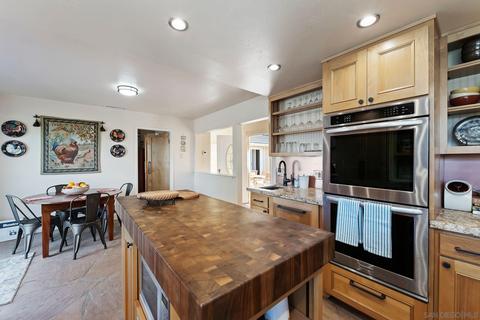 716 Del Valle Dr, Fallbrook, CA 92028 photo 21