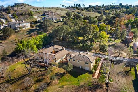 716 Del Valle Dr, Fallbrook, CA 92028 photo 45