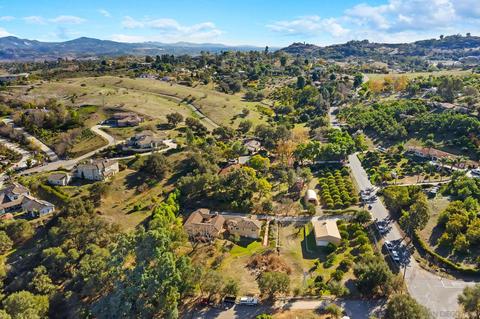 716 Del Valle Dr, Fallbrook, CA 92028 photo 44