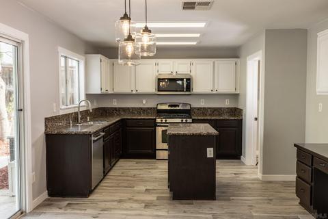33830 Abbey Rd, Temecula, CA 92592 photo 13