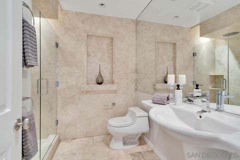 775 Bonair Pl, La Jolla, CA 92037 photo 13