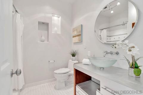 775 Bonair Pl, La Jolla, CA 92037 photo 24
