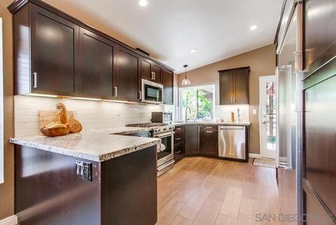 2052 Badger Gln, Escondido, CA 92029 photo 1