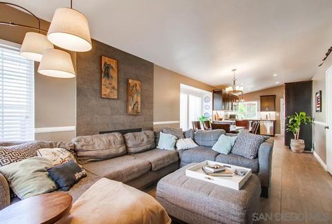 2052 Badger Gln, Escondido, CA 92029 photo 11