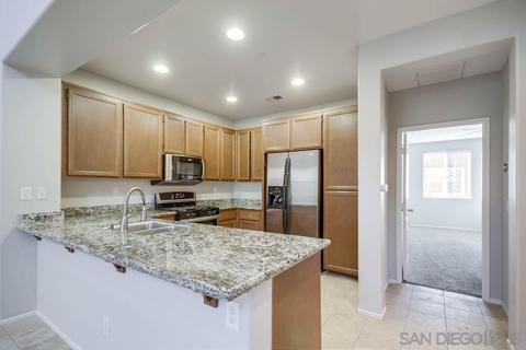 9809 Old Tree Ln, Santee, CA 92071 photo 6