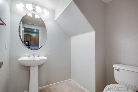 9809 Old Tree Ln, Santee, CA 92071 photo 12