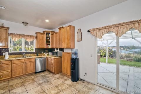 776 Via Callado, Oceanside, CA 92057 photo 12