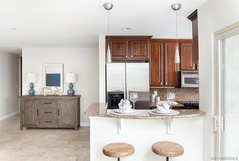 935 Genter St #203, La Jolla, CA 92037 photo 5