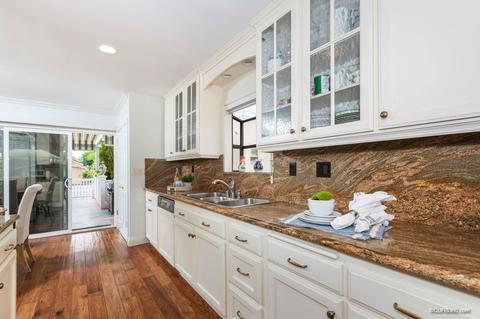 615 Westbourne St, La Jolla, CA 92037 photo 8
