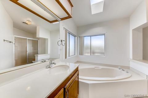 1482 Puritan Dr, Oceanside, CA 92057 photo 7