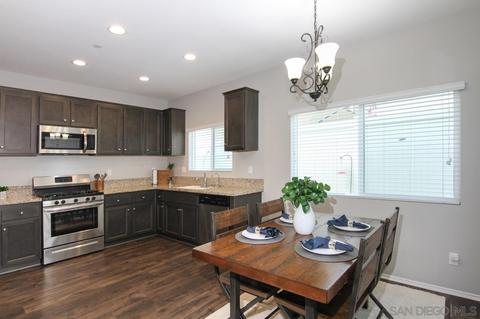 210 Oberlander, Fallbrook, CA 92028 photo 4