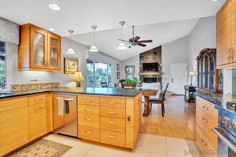 149 Oak Gln, Escondido, CA 92025 photo 6