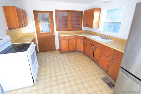 5557 Rainbow Creek Rd, Fallbrook, CA 92028 photo 4