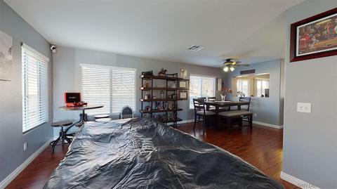 728 Alder St, Beaumont, CA 92223 photo 3