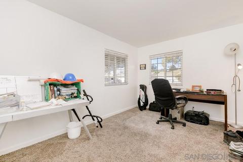 483 Parkbrook St, Spring Valley, CA 91977 photo 7