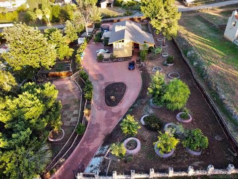 729 Singing Trails Dr, El Cajon, CA 92019 photo 5