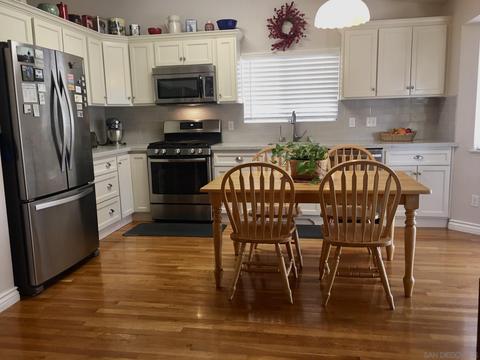 1070 Panno St, Brawley, CA 92227 photo 7