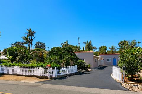 1010 Arden Dr, Encinitas, CA 92024 photo 2