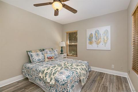 1010 Arden Dr, Encinitas, CA 92024 photo 11