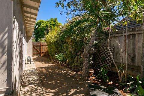 1010 Arden Dr, Encinitas, CA 92024 photo 24