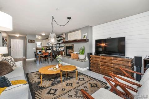 820 E Washington Ave #B, Escondido, CA 92025 photo 4