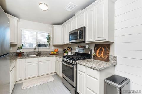 820 E Washington Ave #B, Escondido, CA 92025 photo 11
