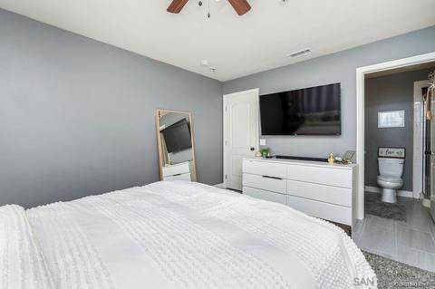 820 E Washington Ave #B, Escondido, CA 92025 photo 16