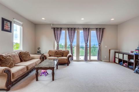 522 Adobe Estates Dr, Vista, CA 92083 photo 14