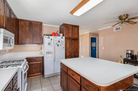 12947 Standish Dr, Poway, CA 92064 photo 7