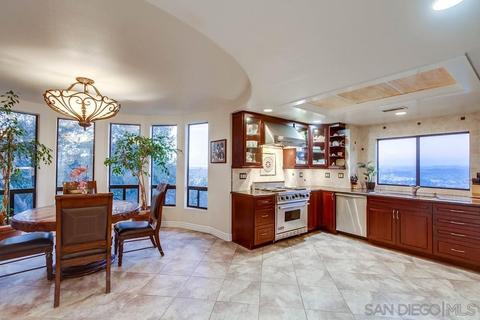 9806 Sunset Ave, La Mesa, CA 91941 photo 22
