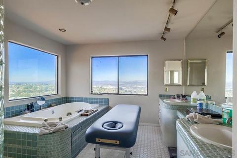 9806 Sunset Ave, La Mesa, CA 91941 photo 35