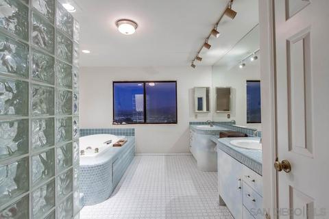9806 Sunset Ave, La Mesa, CA 91941 photo 31