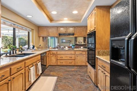 13045 Treecrest, Poway, CA 92064 photo 11