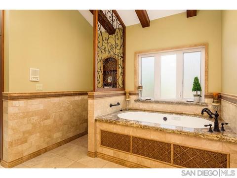 2914 Managua Pl, Carlsbad, CA 92009 photo 18