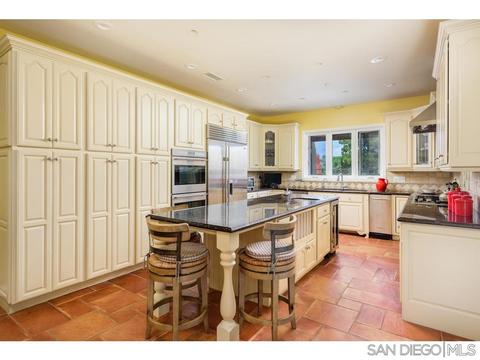 2914 Managua Pl, Carlsbad, CA 92009 photo 12