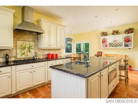 2914 Managua Pl, Carlsbad, CA 92009 photo 10