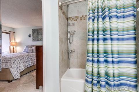 3003 Golden Oak Way, Spring Valley, CA 91978 photo 28