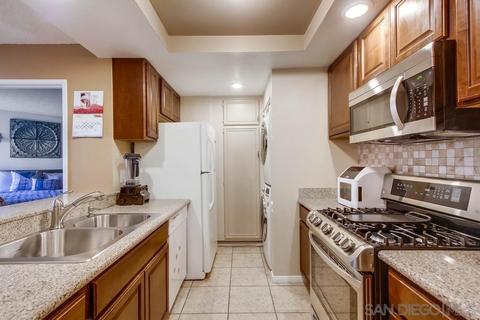 3003 Golden Oak Way, Spring Valley, CA 91978 photo 2