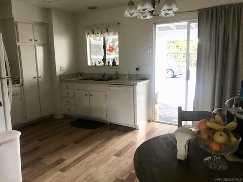 3508 Pear Blossom Cir, Oceanside, CA 92057 photo 11